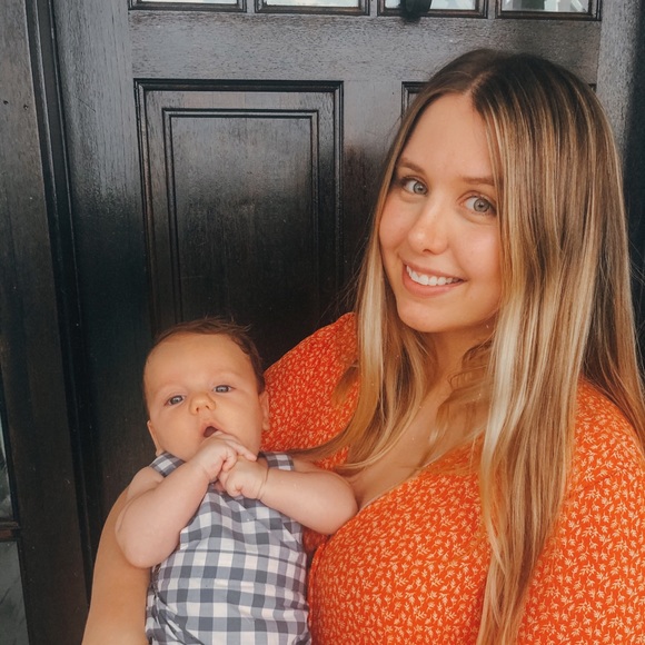 Meet your Posher, Bailey - Picture 1 of 1